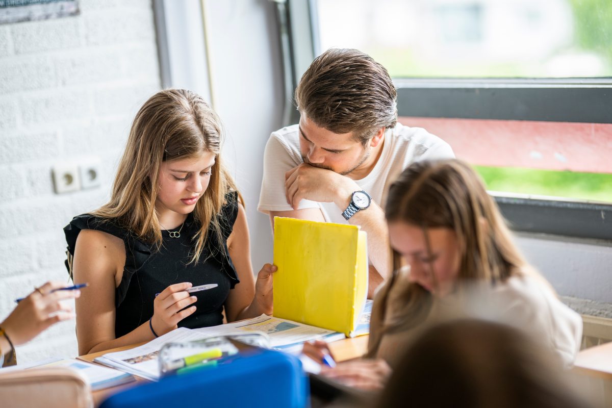 docent economie (0,4 – 0,6 FTE)
